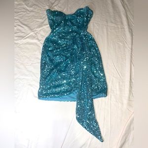 luxxel blue strapless sparkly dress